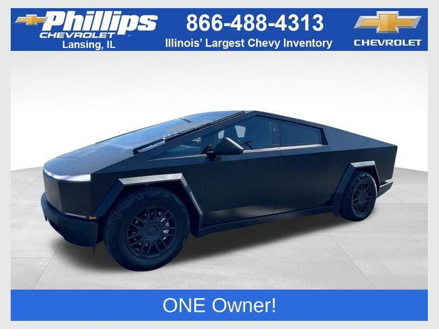 Used 2025 Tesla Cybertruck AWD Crew Cab image 1