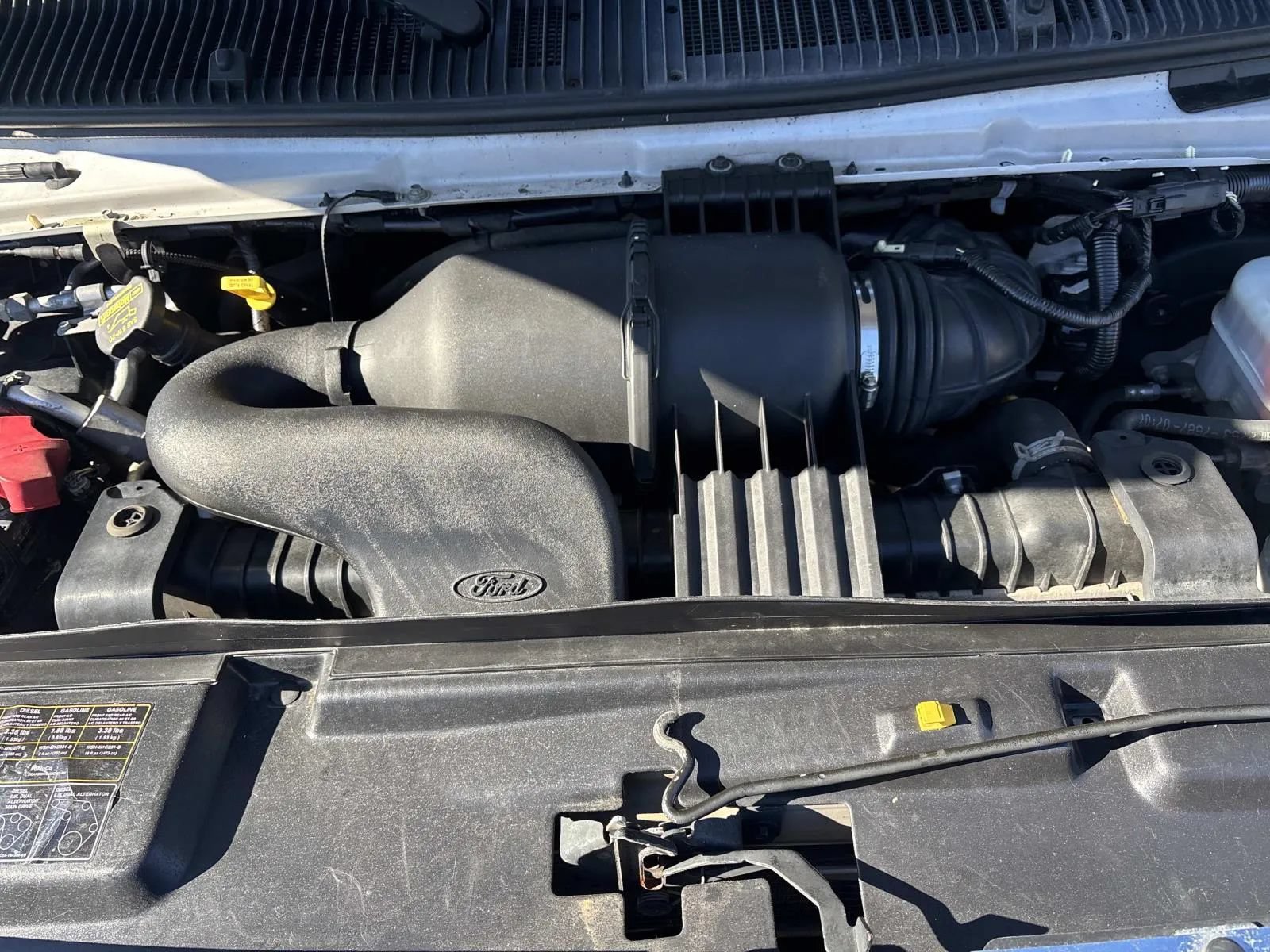 Used 2014 Ford E-350 and Econoline 350 XLT RWD image 28