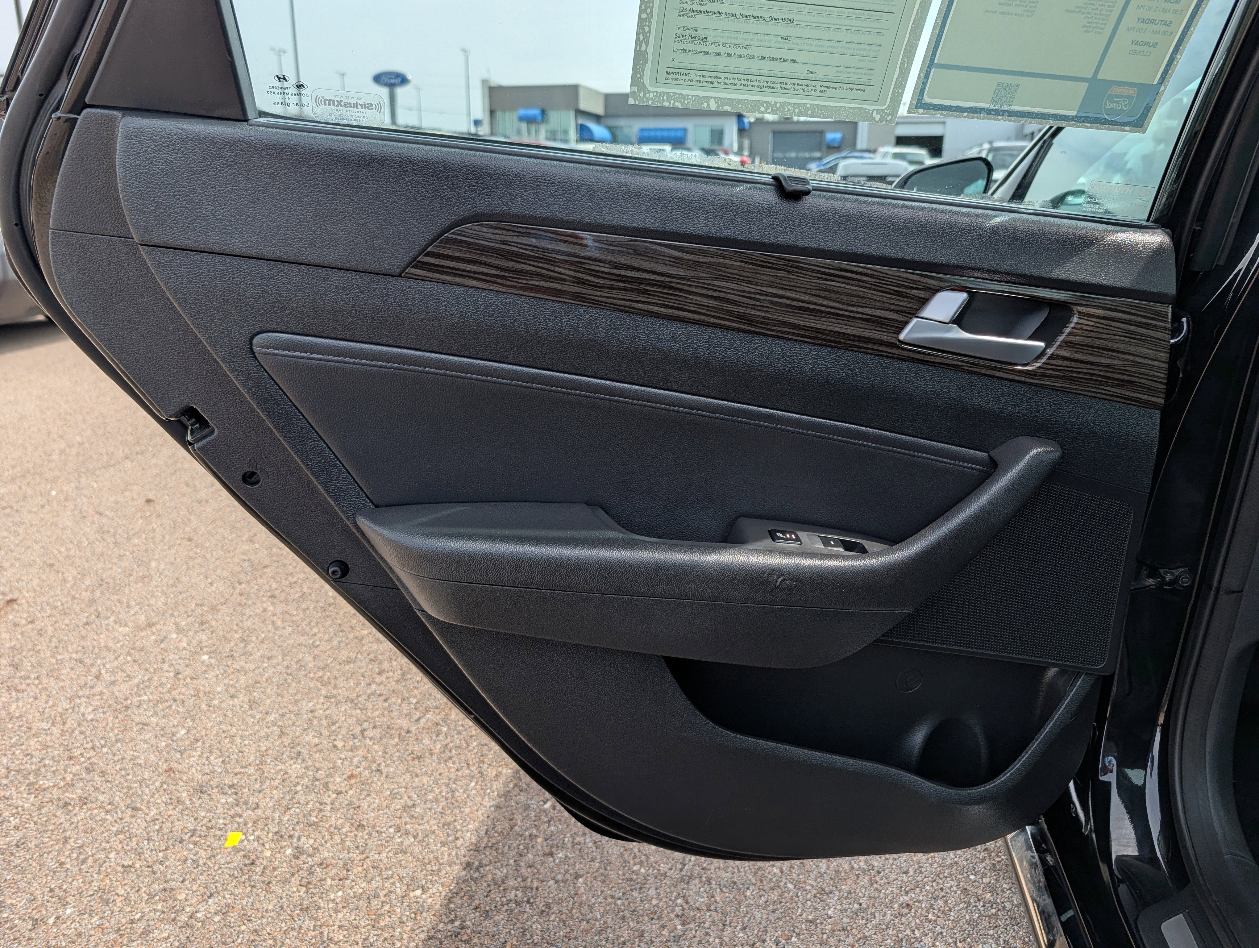 Used 2015 Hyundai Sonata Limited w/ Option Group 06 image 34