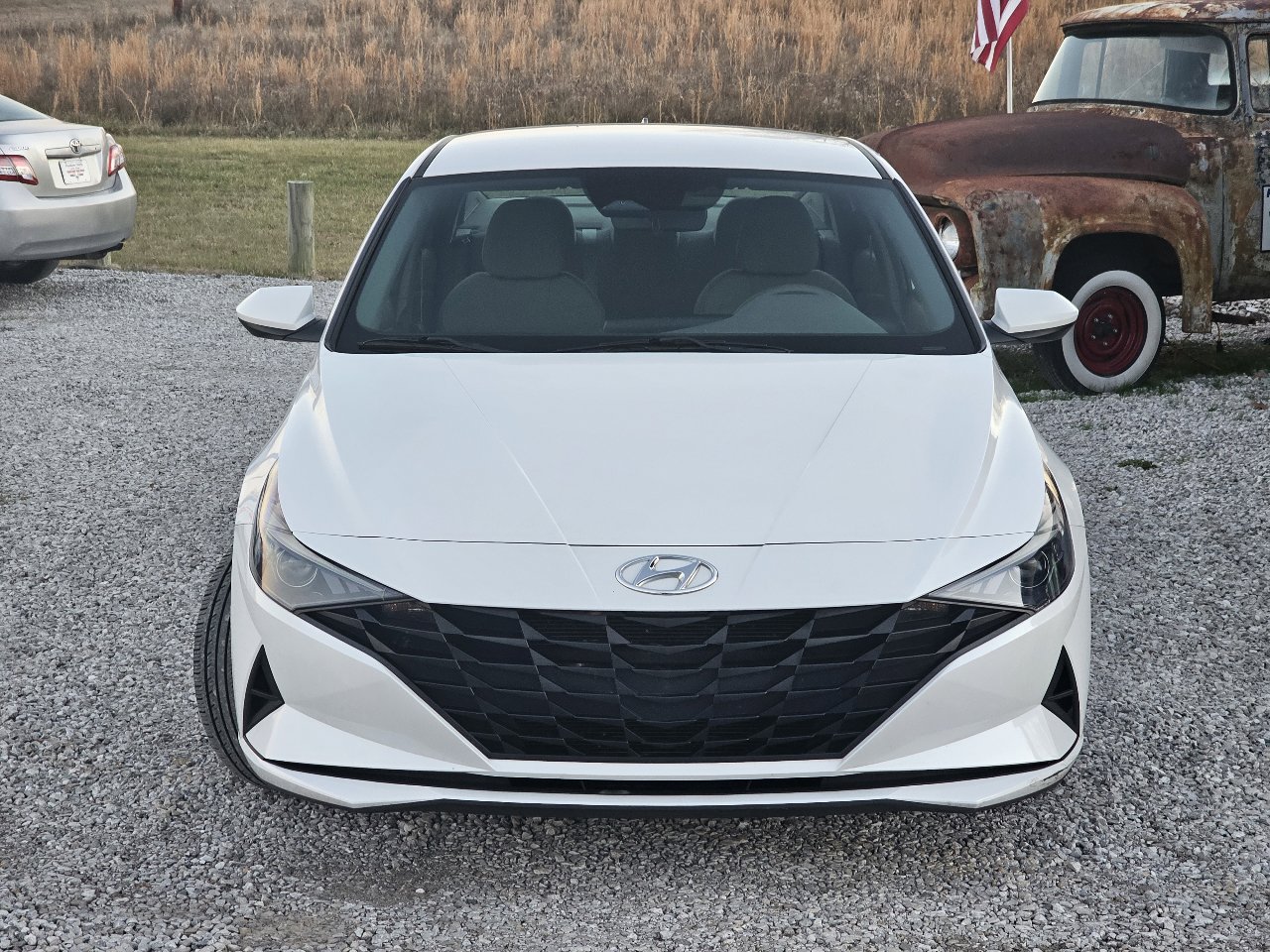 Used 2022 Hyundai Elantra SEL image 13