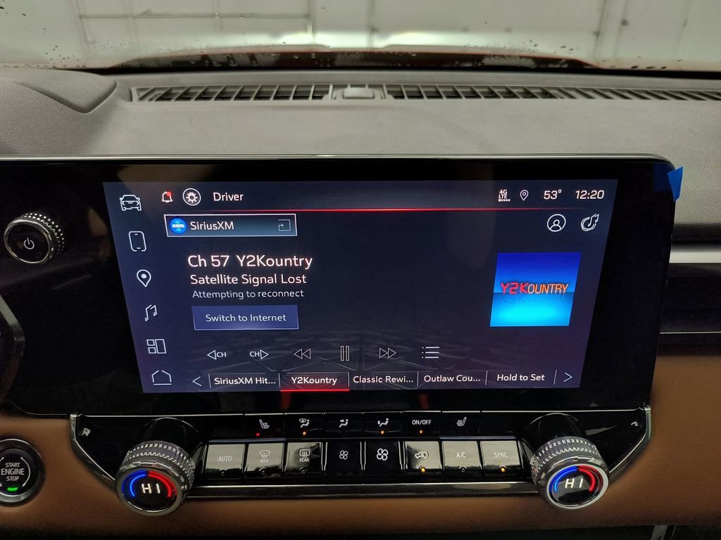 Used 2025 GMC Canyon AT4 AWD/4WD image 24