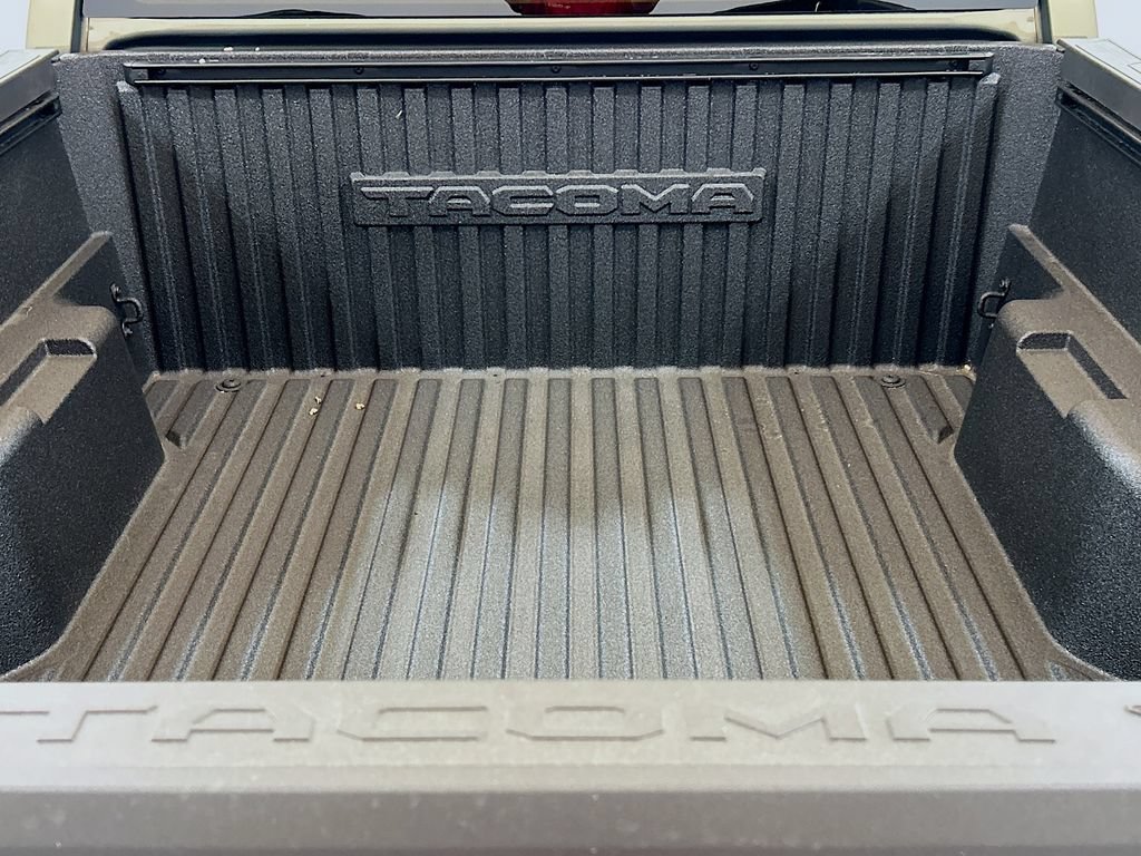 New 2025 Toyota Tacoma 4x4 Double Cab image 7