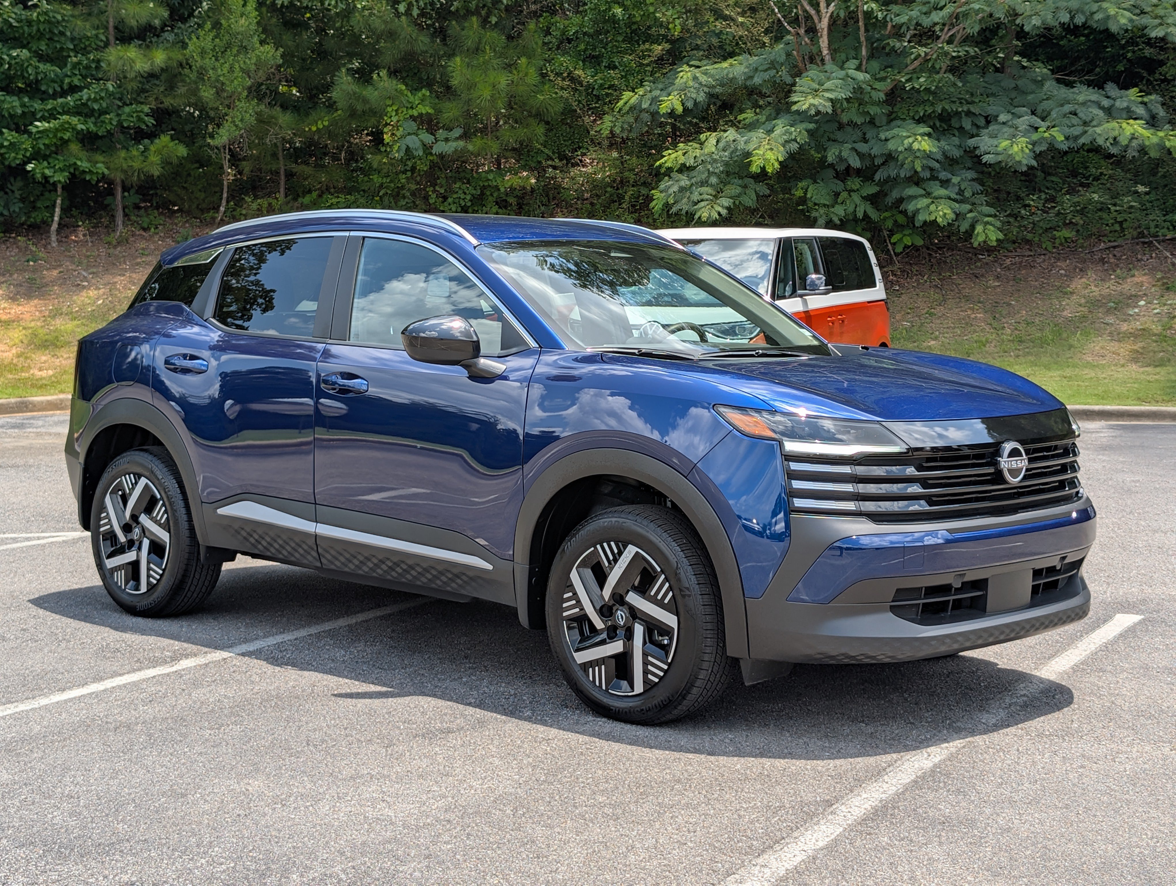 Used 2026 Nissan Kicks SV FWD image 11