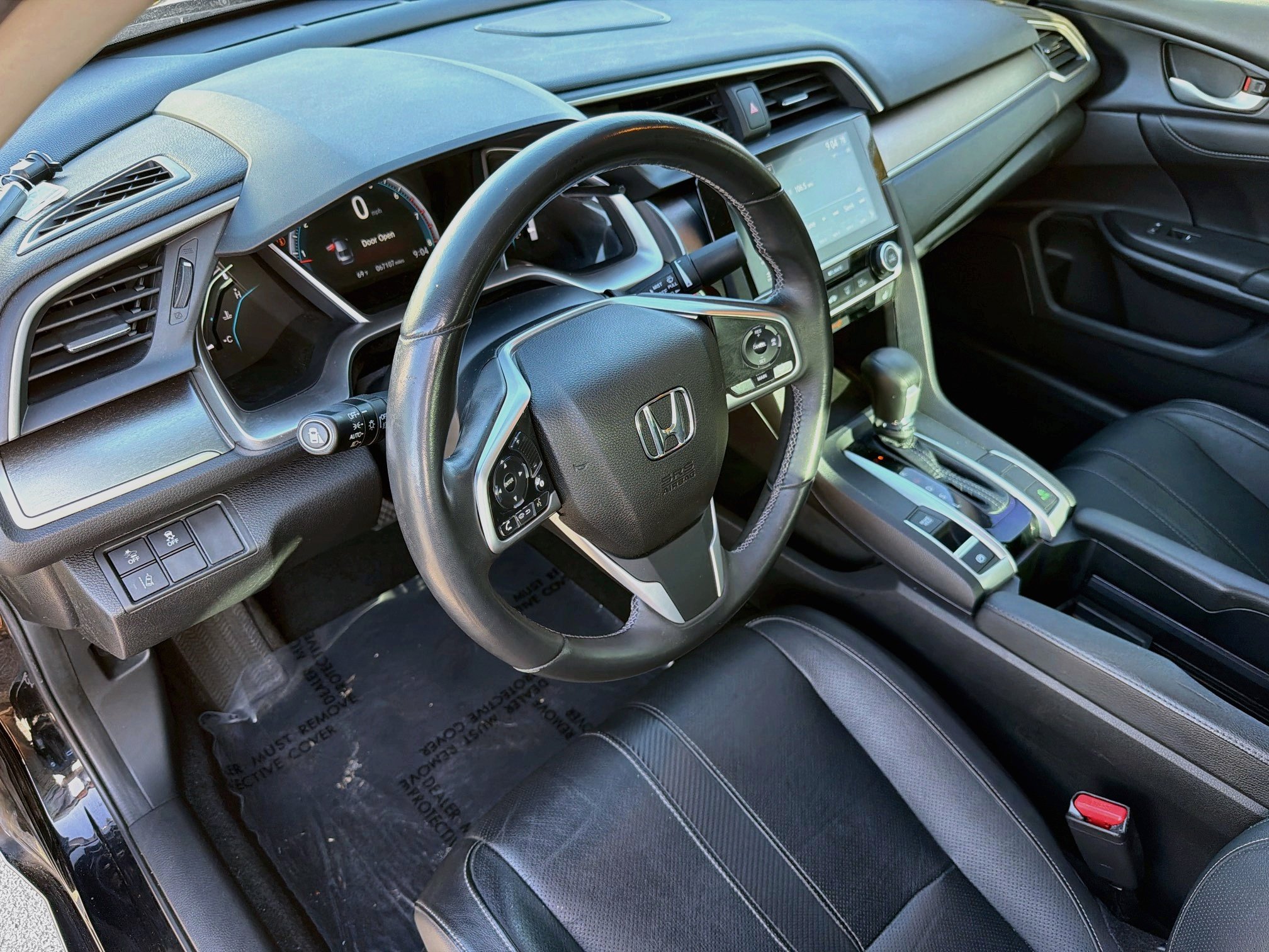 Used 2018 Honda Civic Touring image 25