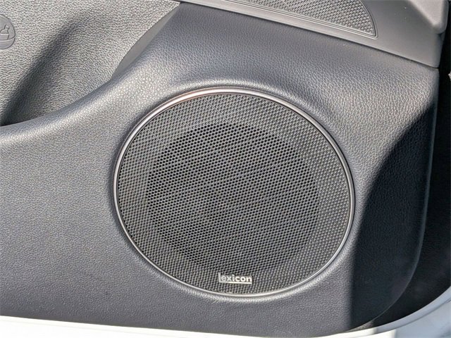 Used 2025 Genesis GV70 3.5T Sport w/ Sport Advanced Package image 16