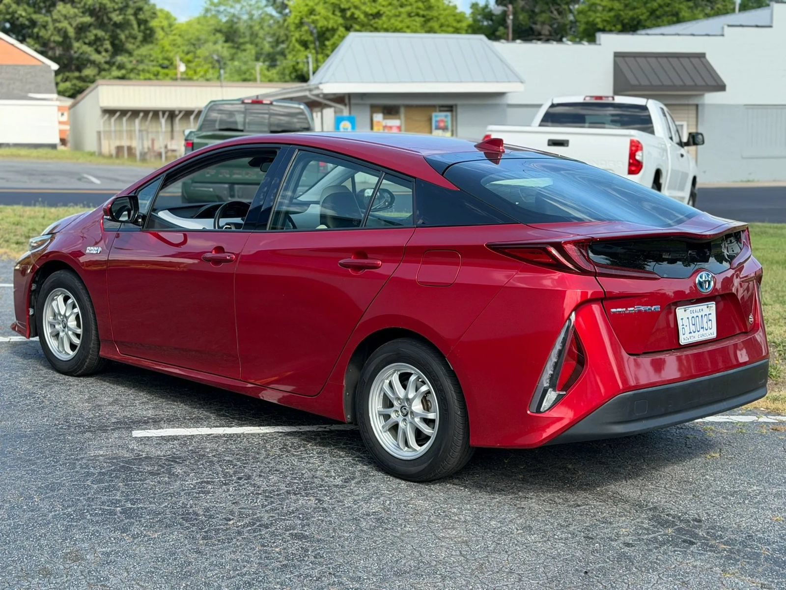 Used 2017 Toyota Prius Prime Premium w/ Carpet Mat Package FWD image 7