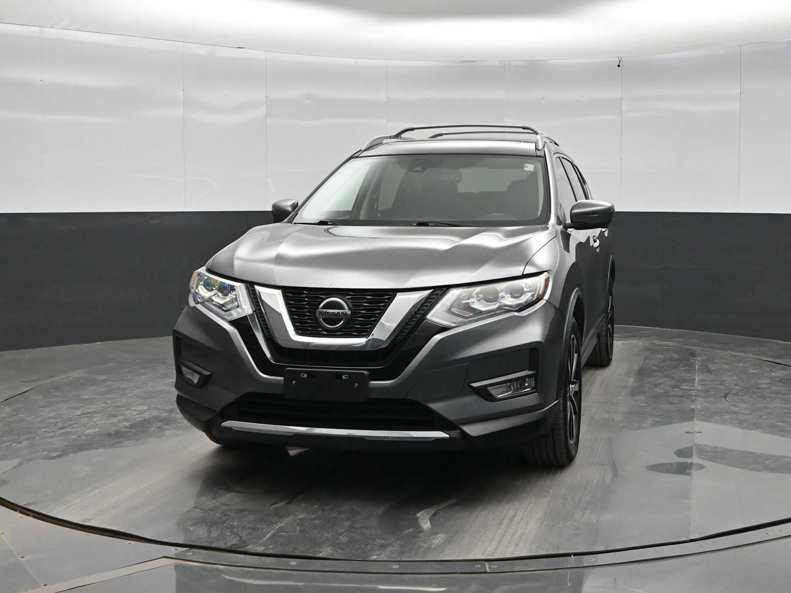 Used 2019 Nissan Rogue SL w/ Premium Package AWD/4WD image 3