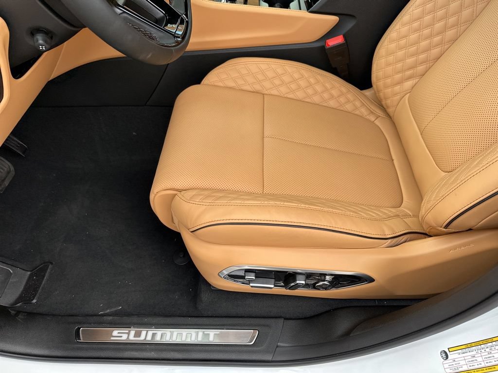 New 2026 Jeep Grand Cherokee Summit AWD/4WD image 21
