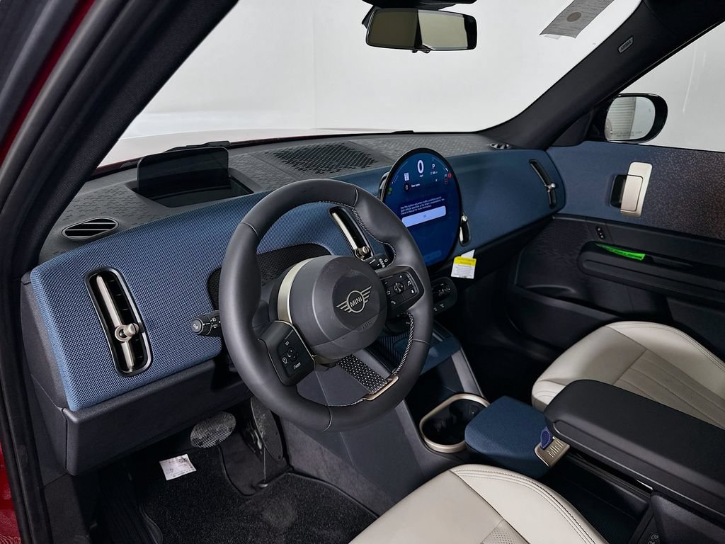 Certified 2025 MINI Cooper Countryman S AWD/4WD image 9