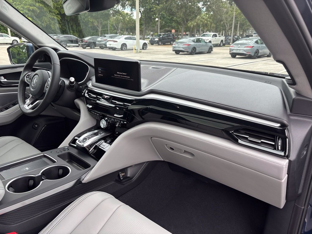 New 2026 Acura MDX w/ Technology Package FWD image 13