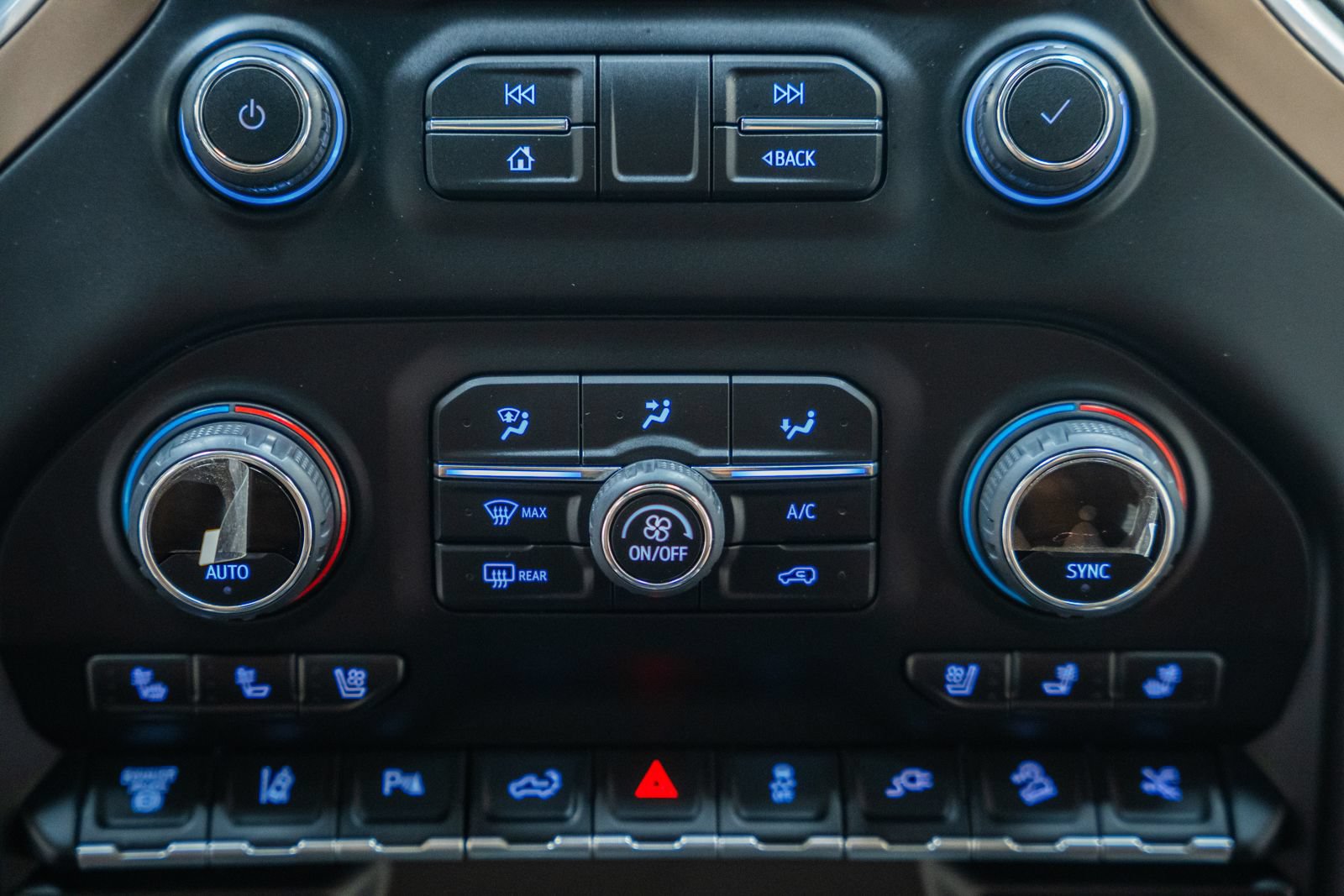 Used 2022 Chevrolet Silverado 3500 High Country w/ Z71 Off-Road Package AWD/4WD image 25