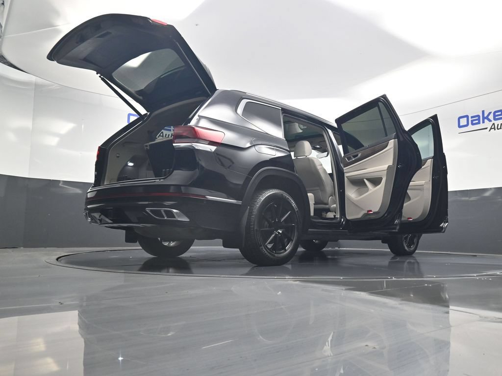 Used 2024 Volkswagen Atlas SEL Premium R-Line AWD/4WD image 63