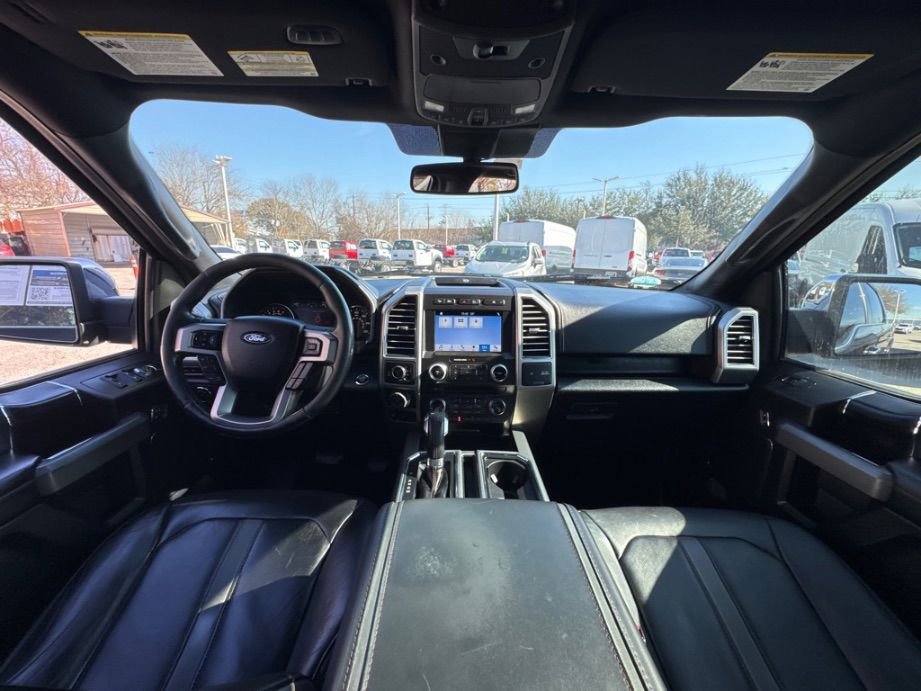 Used 2018 Ford F150 Platinum w/ Equipment Group 701A Luxury image 10