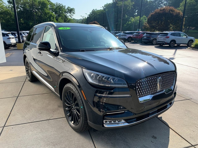 Used 2020 Lincoln Aviator Reserve w/ Elements Package Plus AWD/4WD image 8