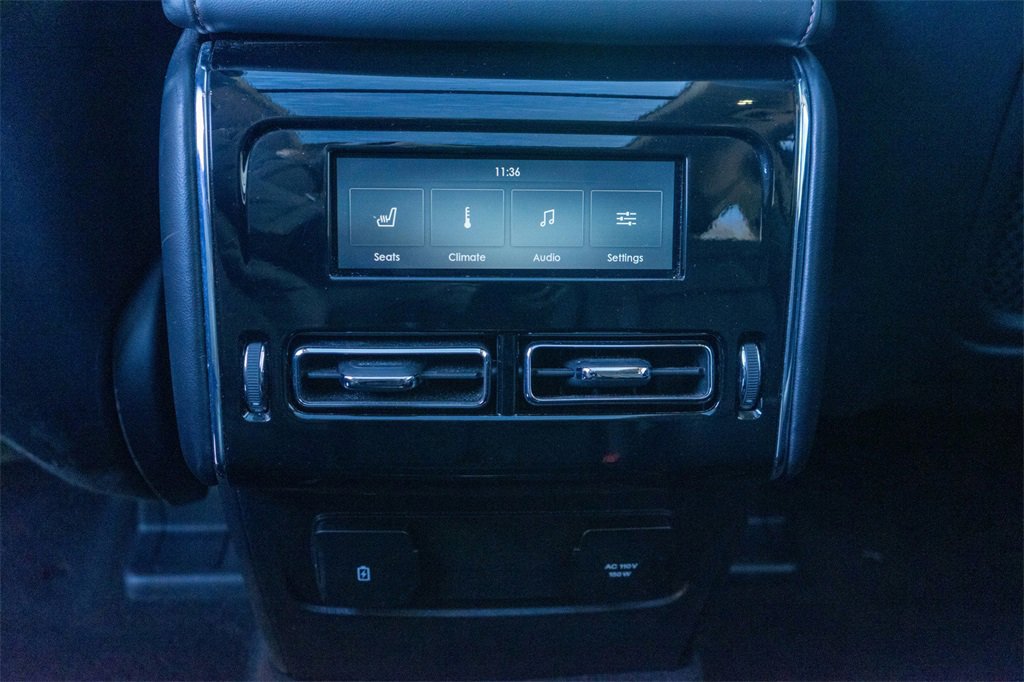 Used 2024 Lincoln Aviator Reserve AWD/4WD image 31