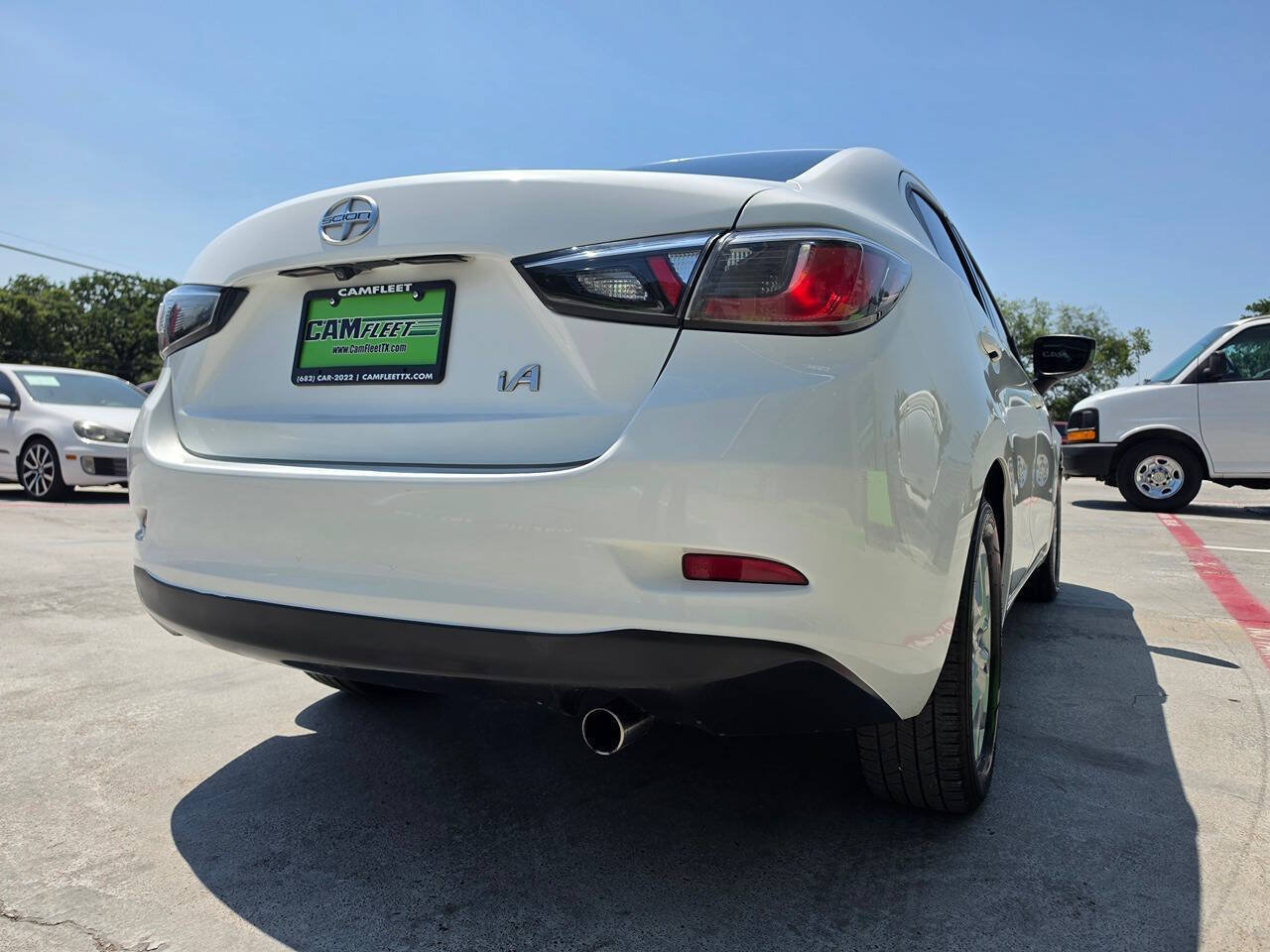 Used 2016 Scion iA FWD image 11