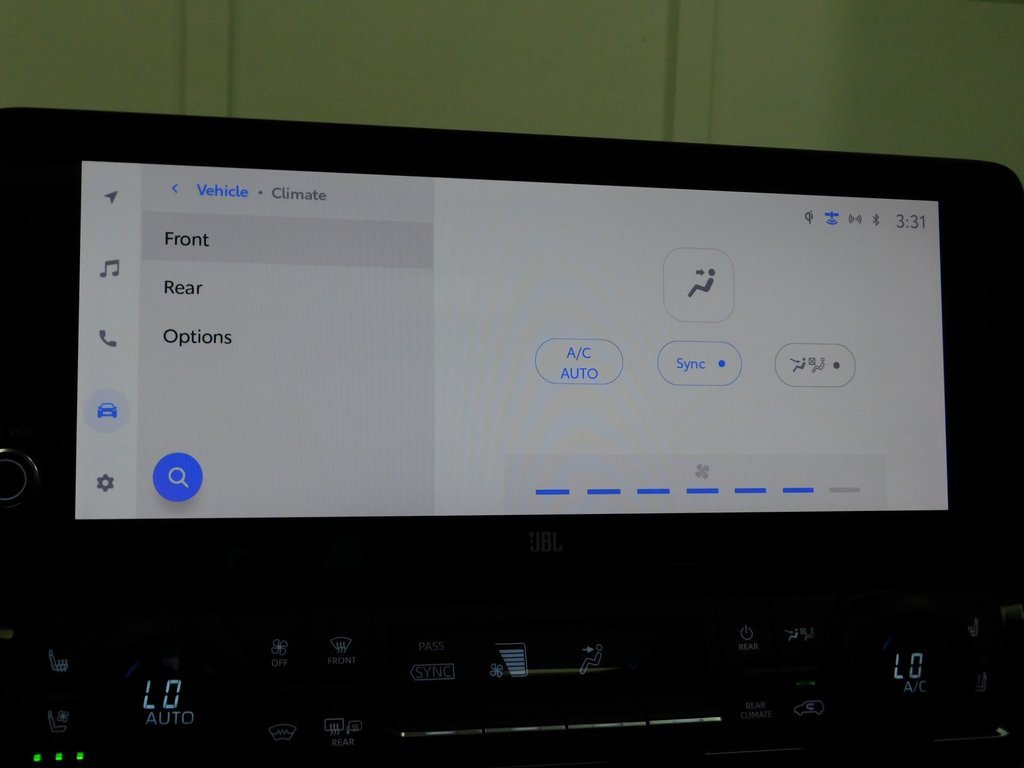 Used 2024 Toyota Grand Highlander Limited image 58