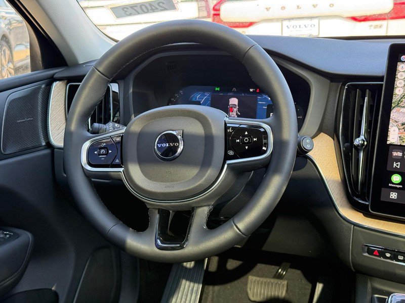 New 2026 Volvo XC60 T8 Plus w/ Protection Package Premier AWD/4WD image 7