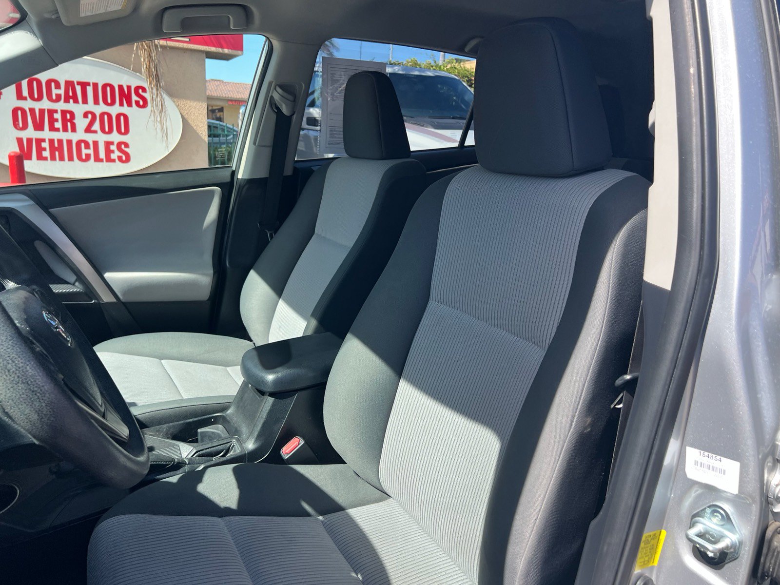 Used 2015 Toyota RAV4 LE FWD image 10