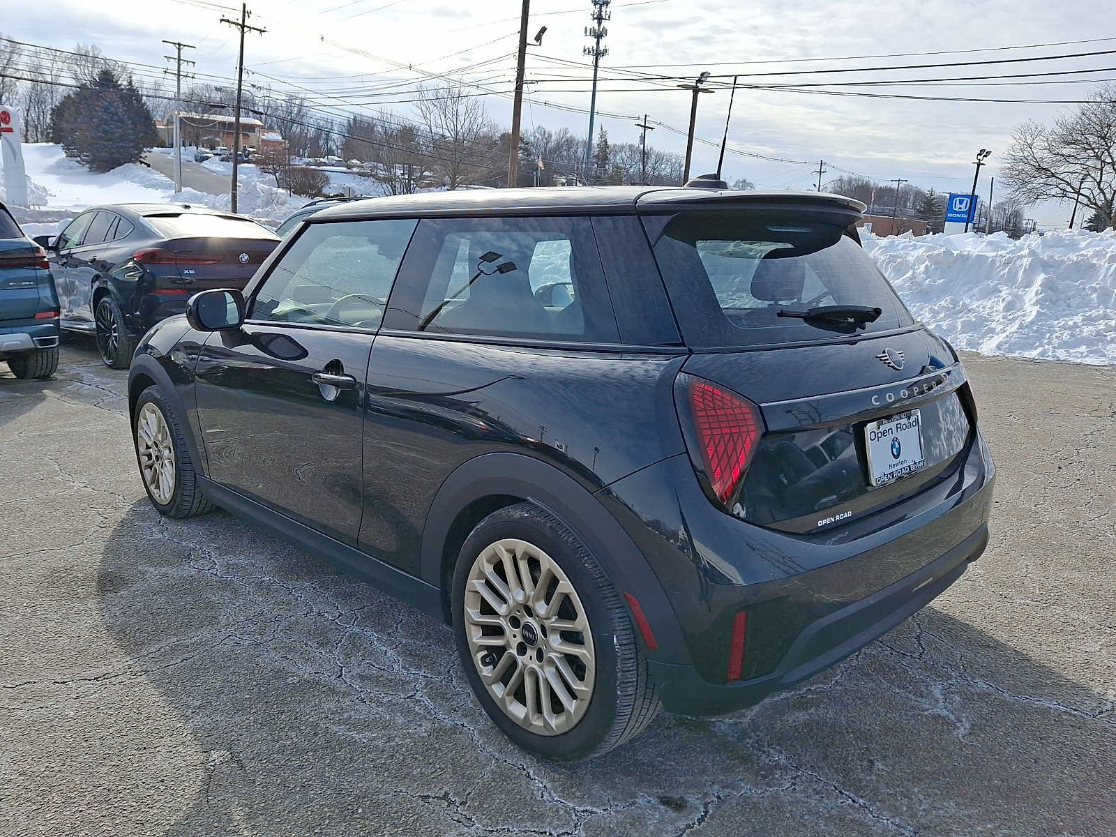 Used 2025 MINI Cooper S FWD image 4
