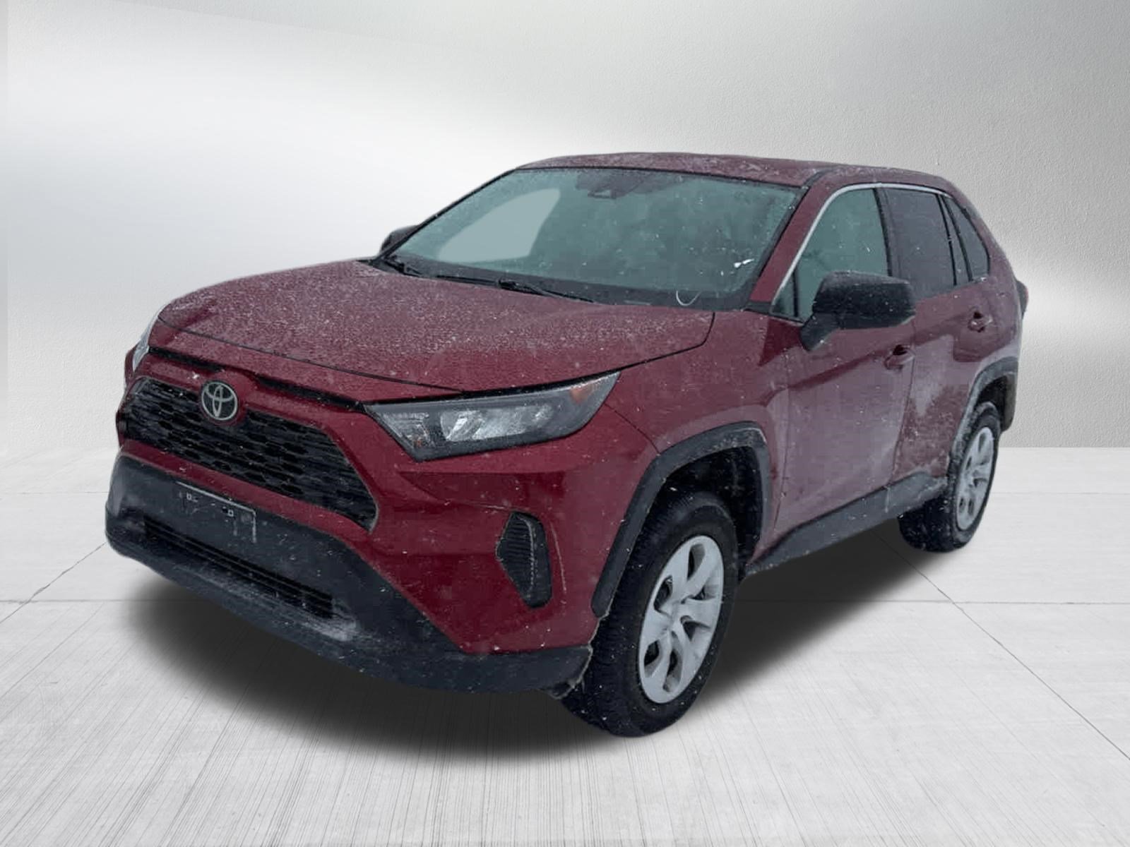 Used 2022 Toyota RAV4 LE image 11