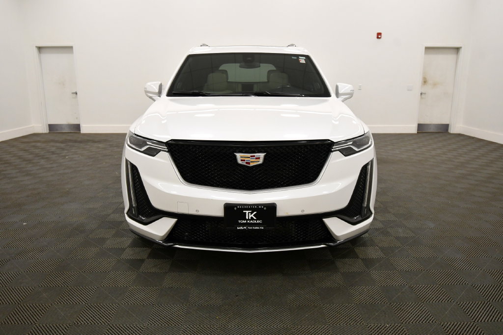 Used 2023 Cadillac XT6 Sport AWD/4WD image 11