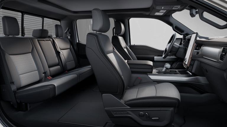 New 2025 Ford F150 Lightning Lariat image 28