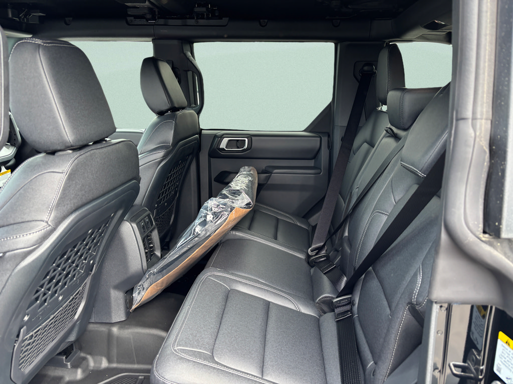 New 2025 Ford Bronco Badlands AWD/4WD image 5