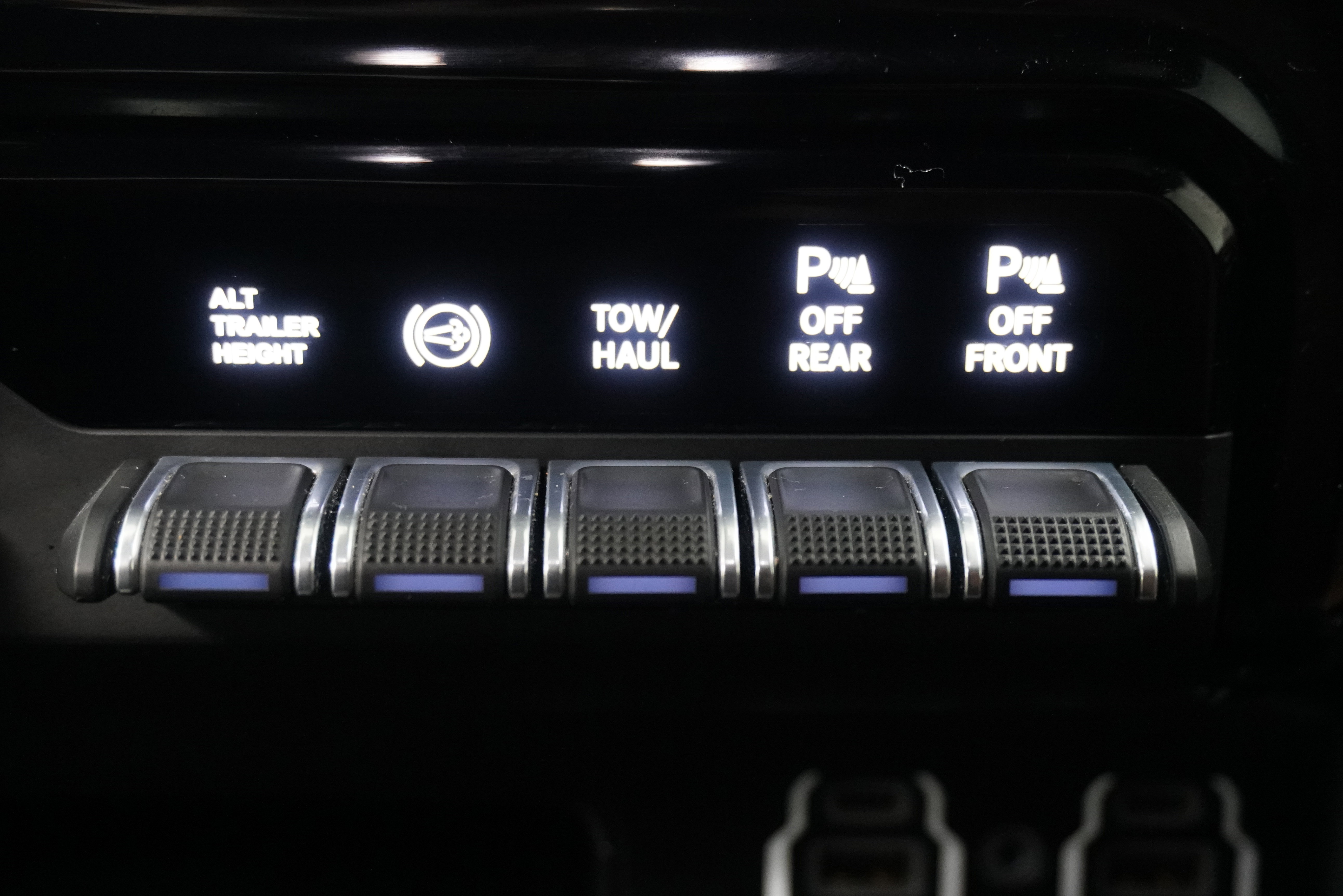 Used 2022 RAM 3500 Limited image 25