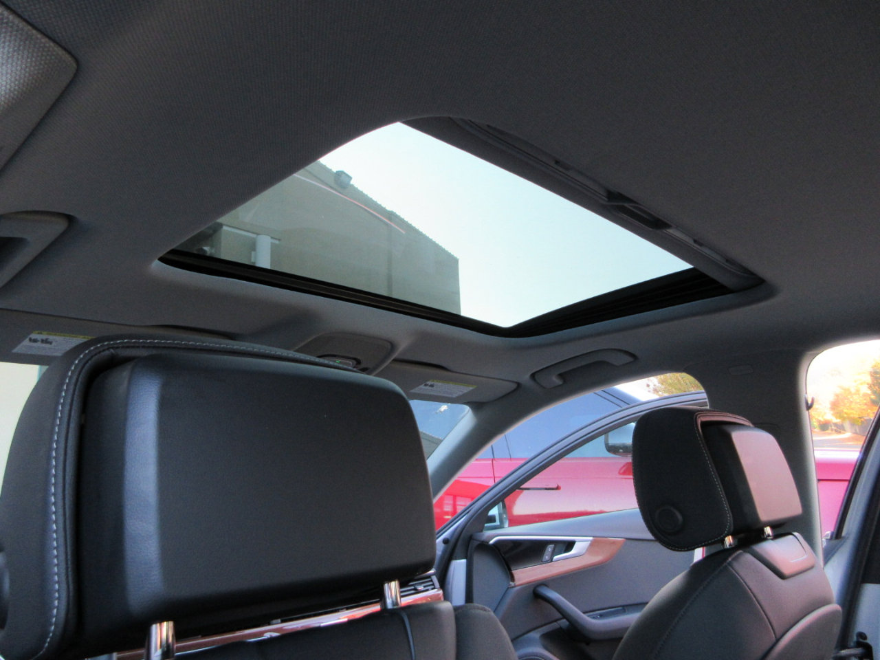 Used 2024 Audi A4 2.0T Premium image 41