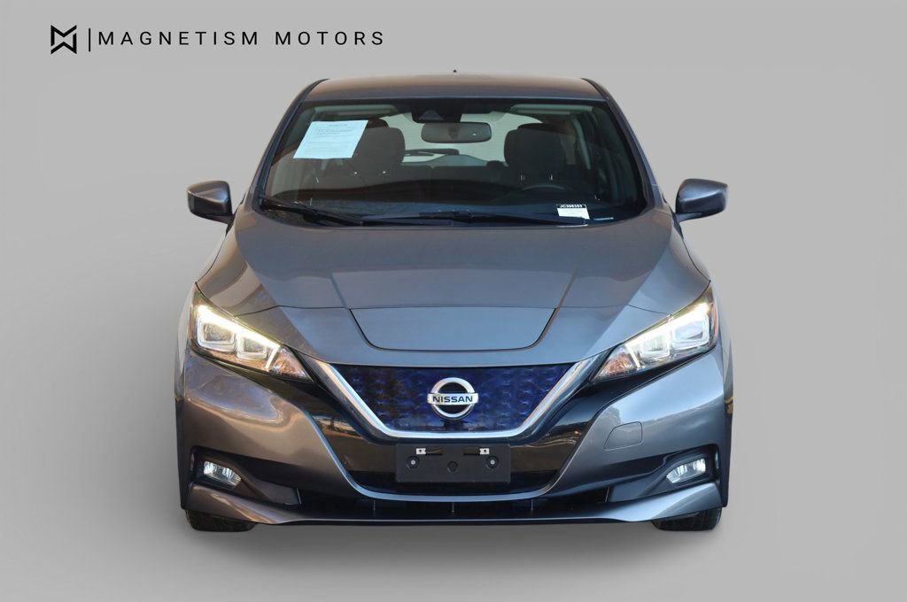 Used 2018 Nissan Leaf SV w/ SV Technology Package image 5