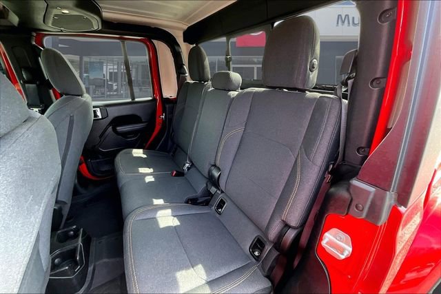 Used 2024 Jeep Gladiator Willys image 19
