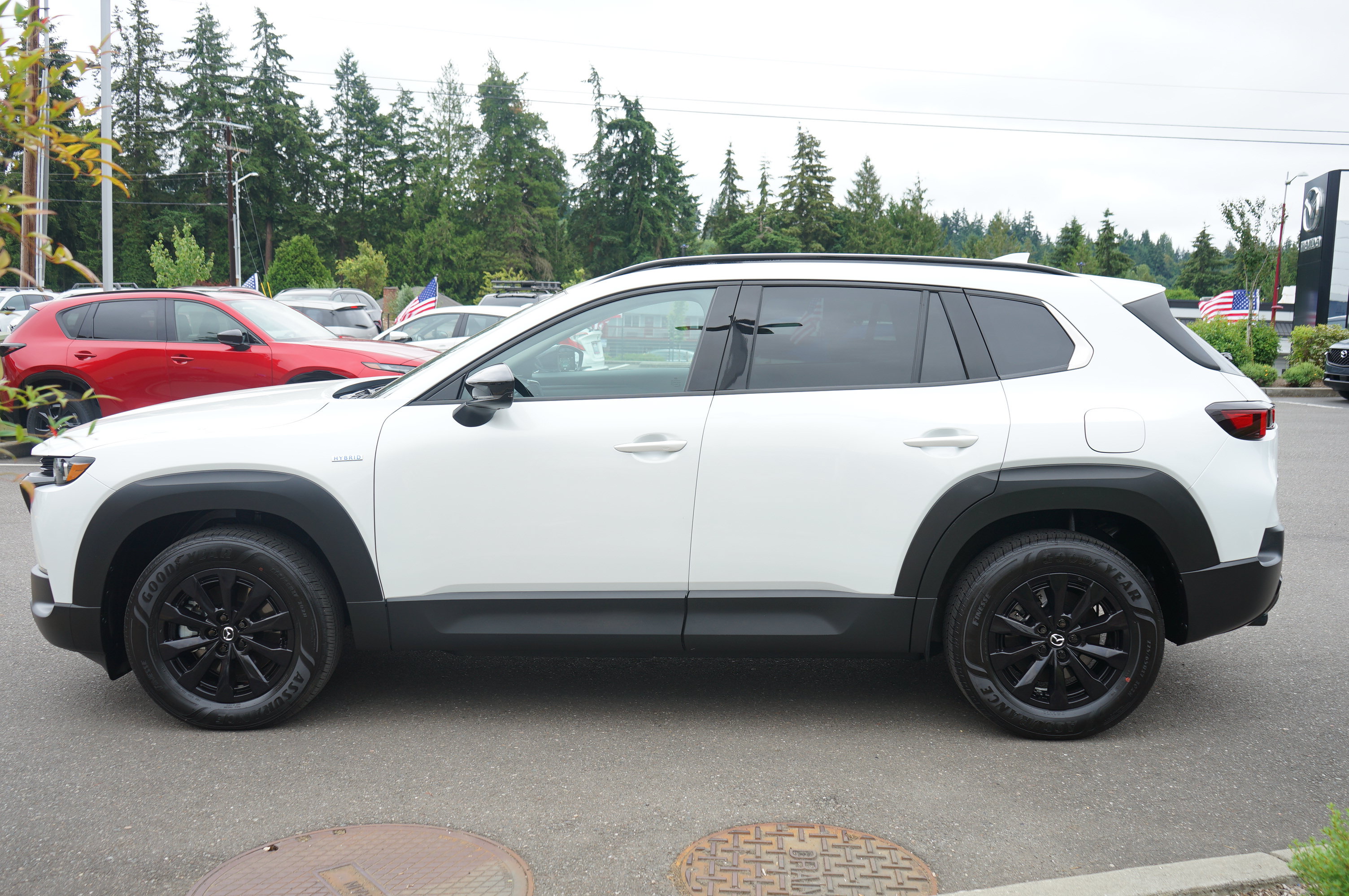 Certified 2025 MAZDA CX-50 AWD 2.5 Hybrid w/ Premium Pkg image 6