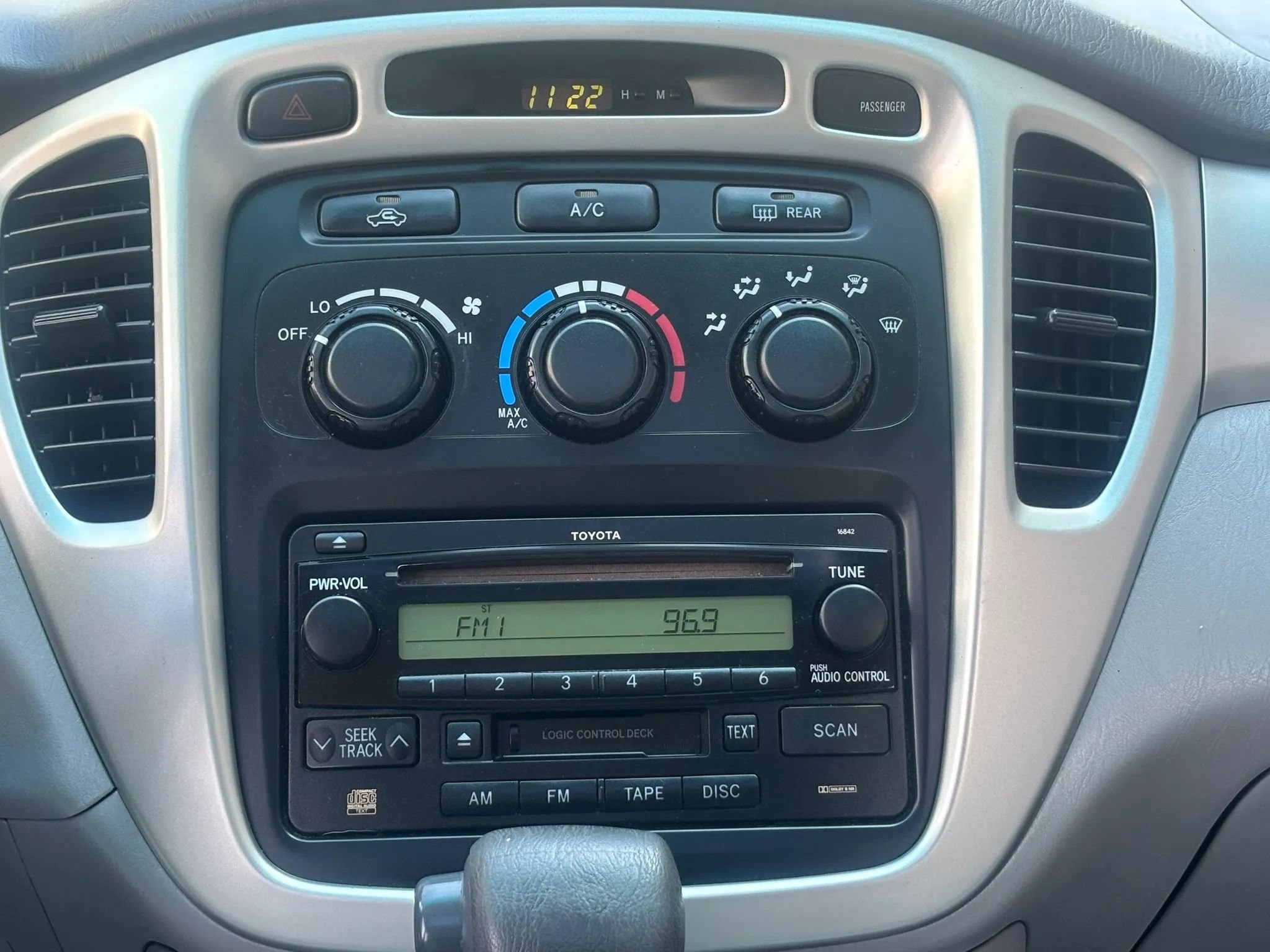 Used 2007 Toyota Highlander Sport AWD/4WD image 31