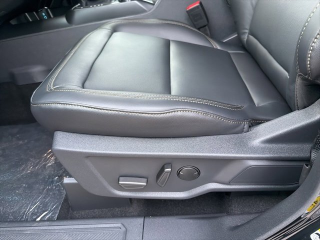 New 2025 Ford Bronco Badlands image 9