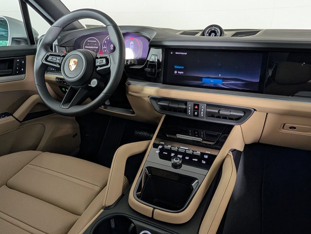 New 2026 Porsche Cayenne AWD/4WD image 22