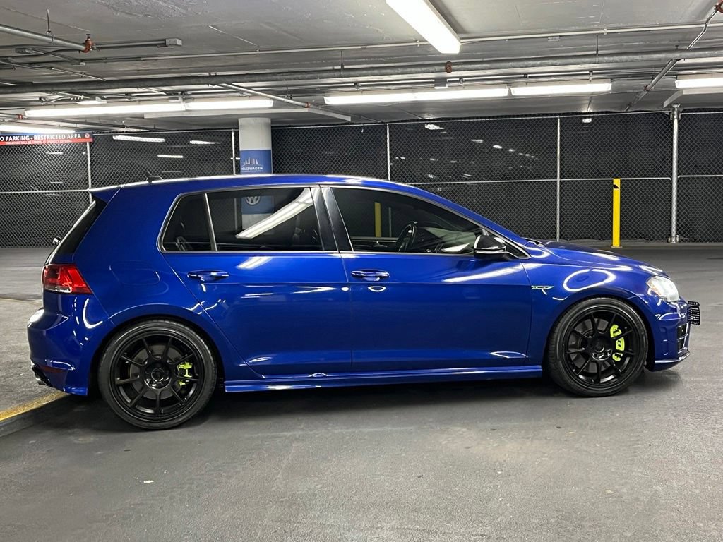 Used 2015 Volkswagen Golf R 4-Door AWD/4WD image 35