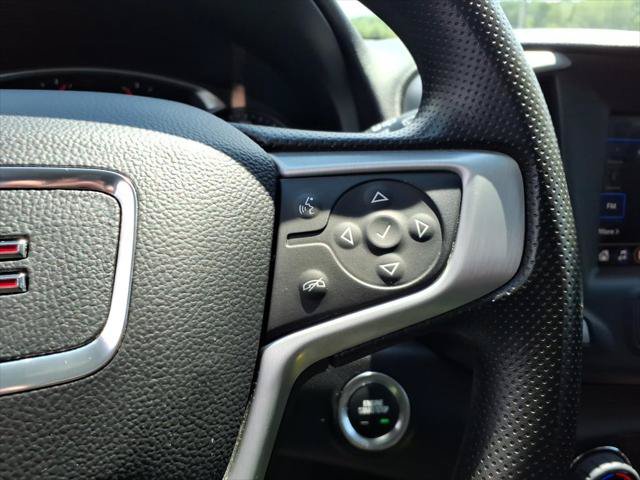 Used 2023 GMC Terrain SLE w/ Driver Convenience Package AWD/4WD image 17