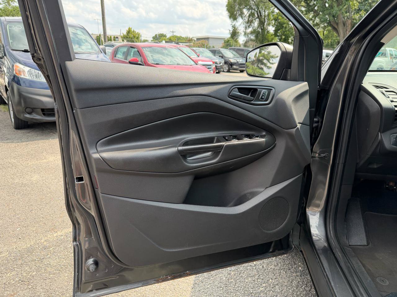 Used 2017 Ford Escape S FWD image 14