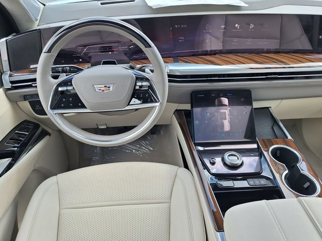 New 2026 Cadillac Escalade Platinum Luxury w/ LPO, Floor Liner Package AWD/4WD image 9