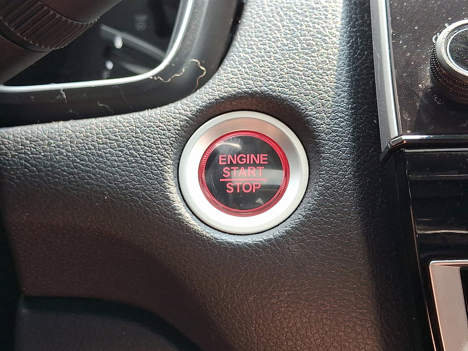 Used 2018 Honda CR-V Touring image 24