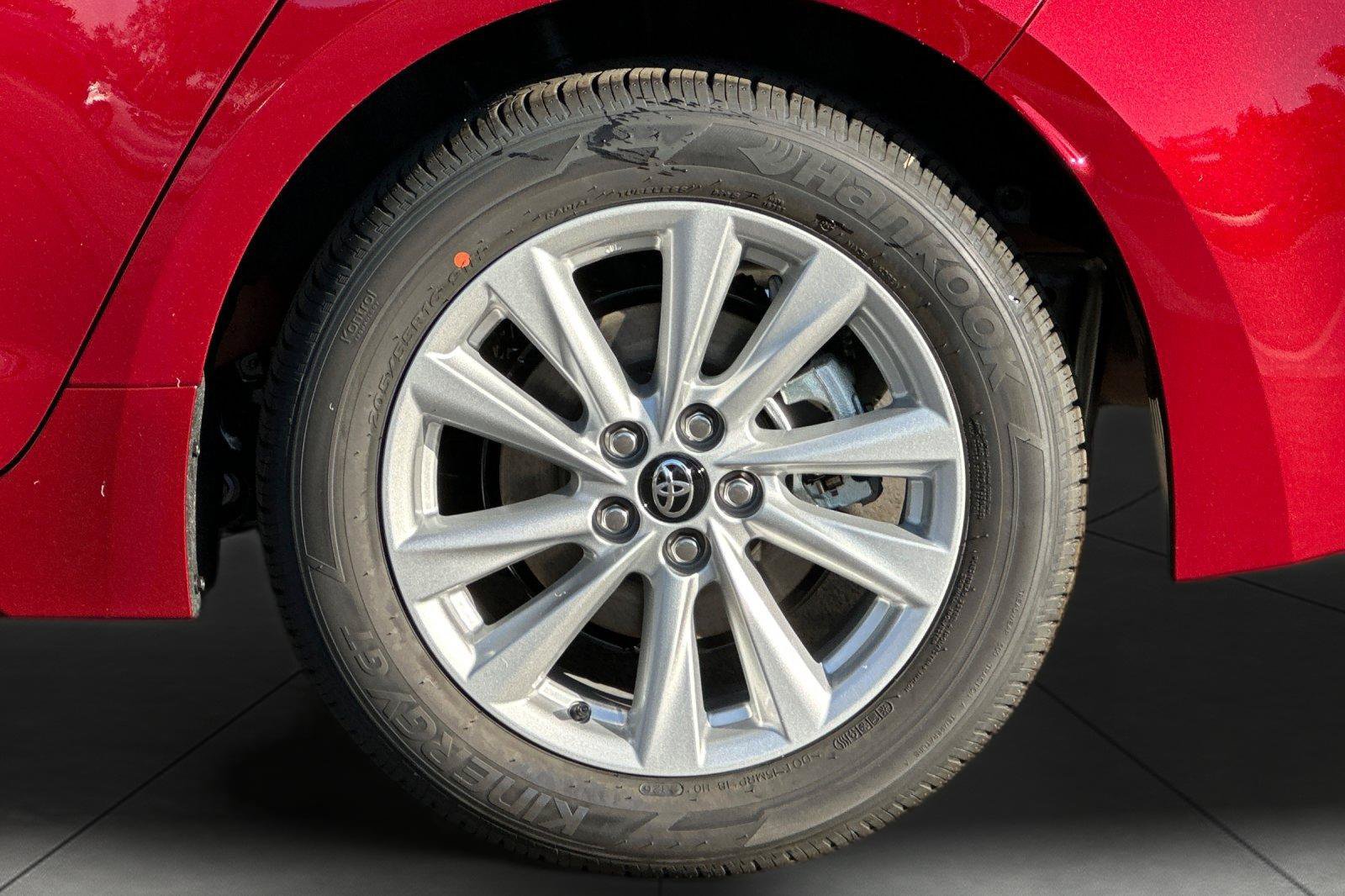 New 2027 Toyota Corolla LE w/ LE Premium Package FWD image 33