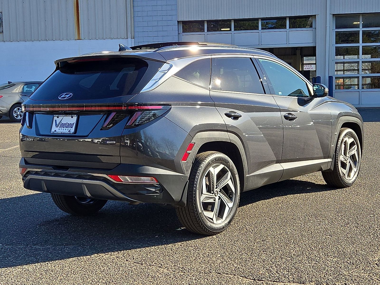 Certified 2023 Hyundai Tucson Limited w/ Cargo Package image 31