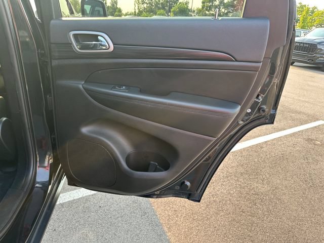 Used 2021 Jeep Grand Cherokee Laredo X AWD/4WD image 36