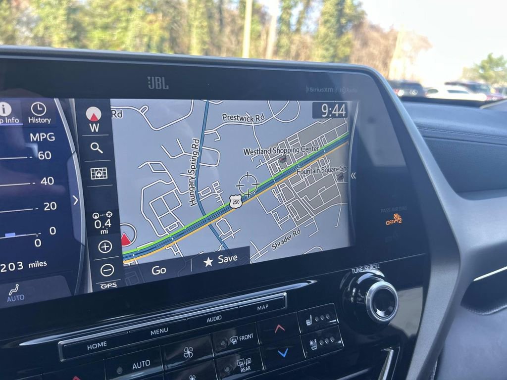 Used 2022 Toyota Highlander Limited image 17