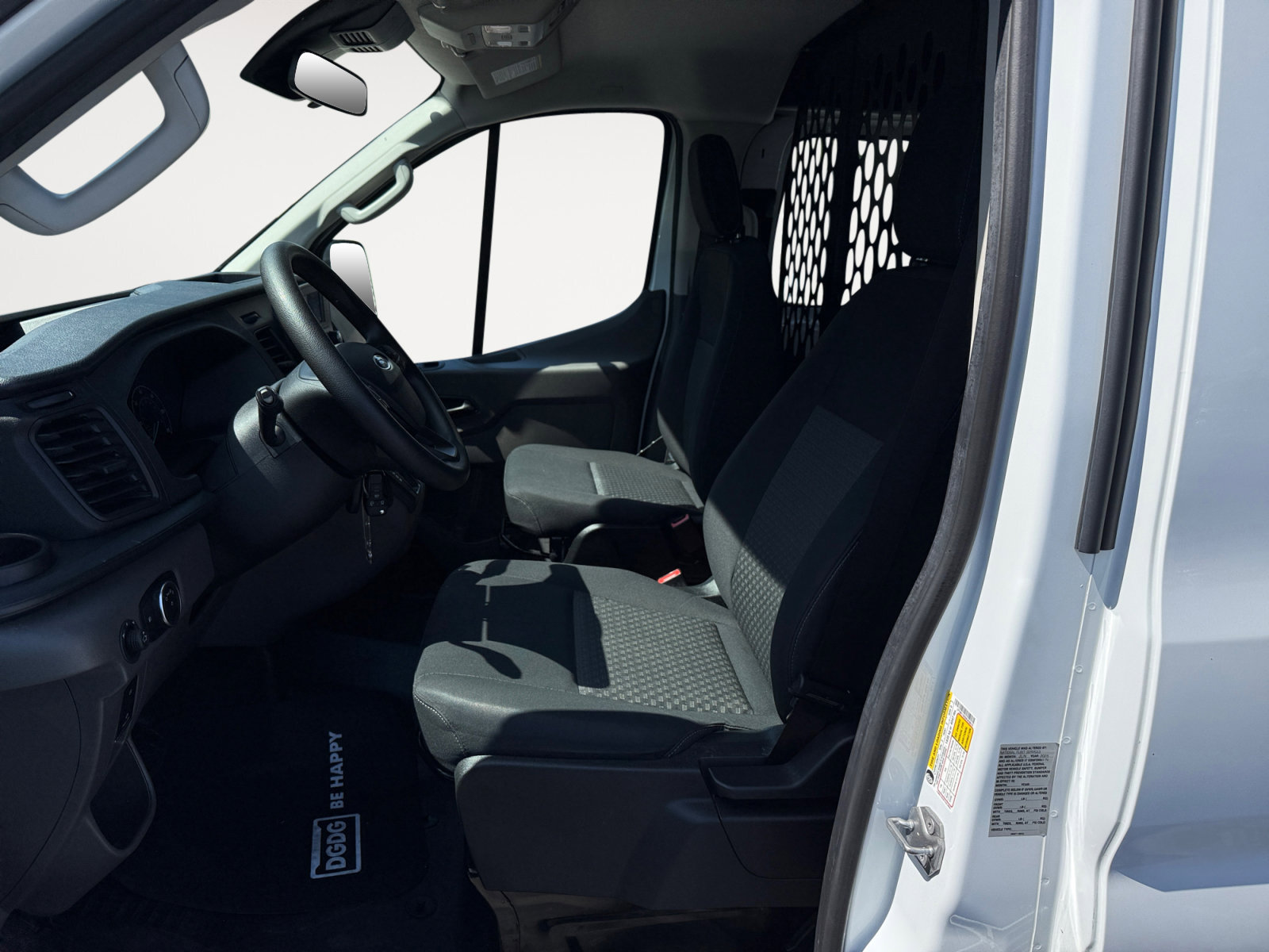 Certified 2025 Ford Transit 250 Low Roof w/ Exterior Upgrade Package RWD image 10