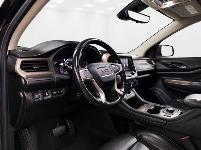 Used 2021 GMC Acadia Denali w/ Denali Ultimate Package AWD/4WD image 8