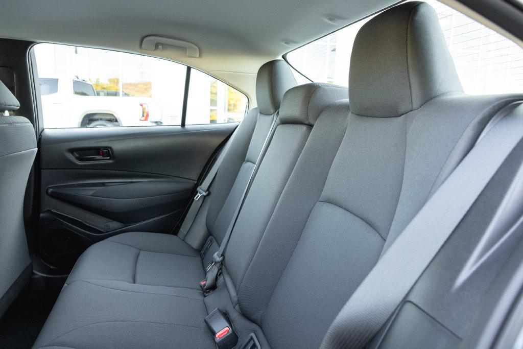 Used 2026 Toyota Corolla LE FWD image 25