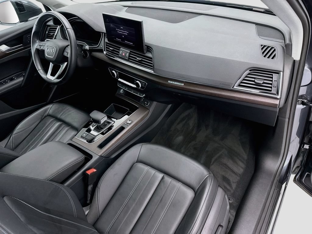 Used 2023 Audi Q5 2.0T Premium Plus w/ Premium Plus Package AWD/4WD image 15