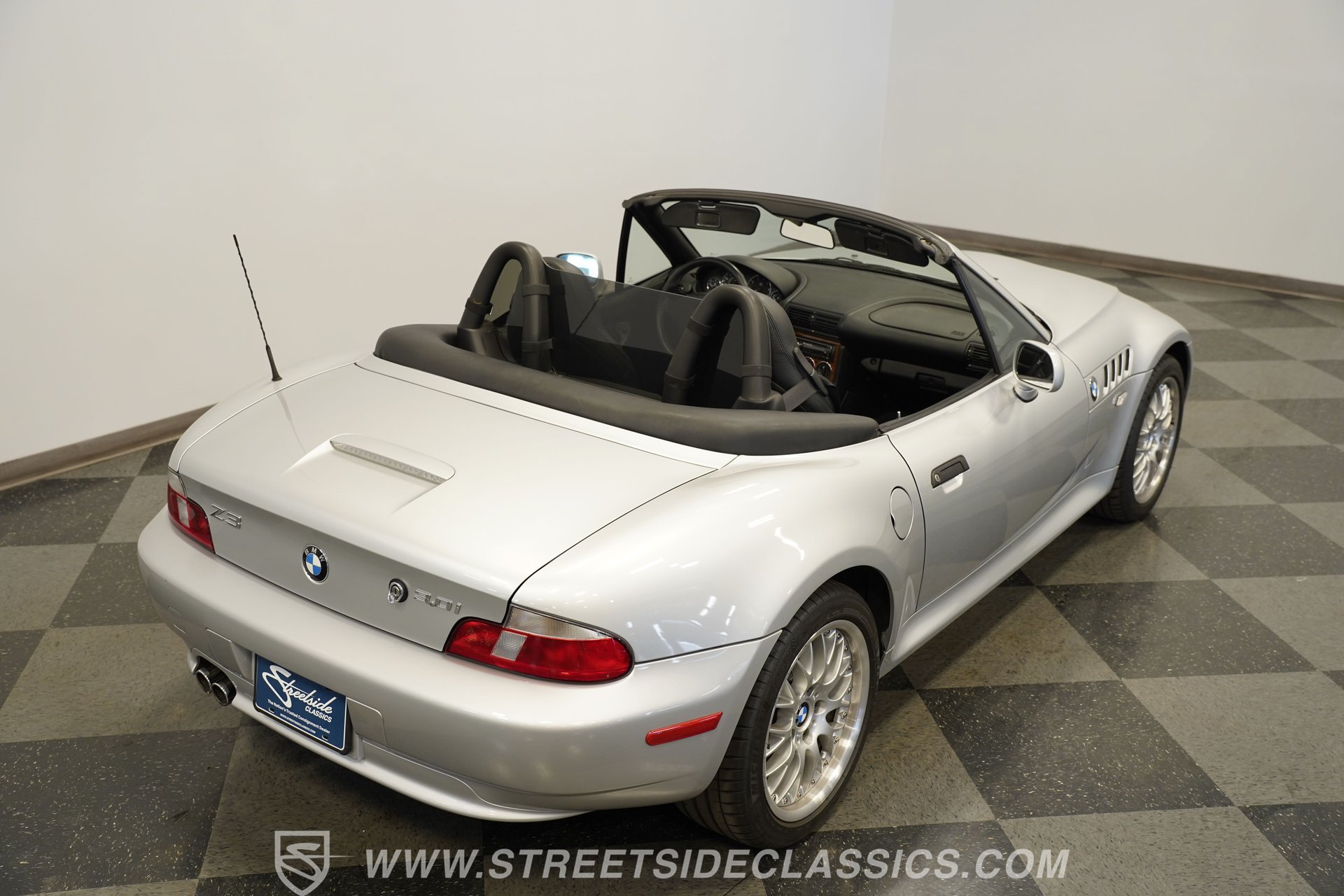 Used 2001 BMW Z3 3.0i RWD image 29